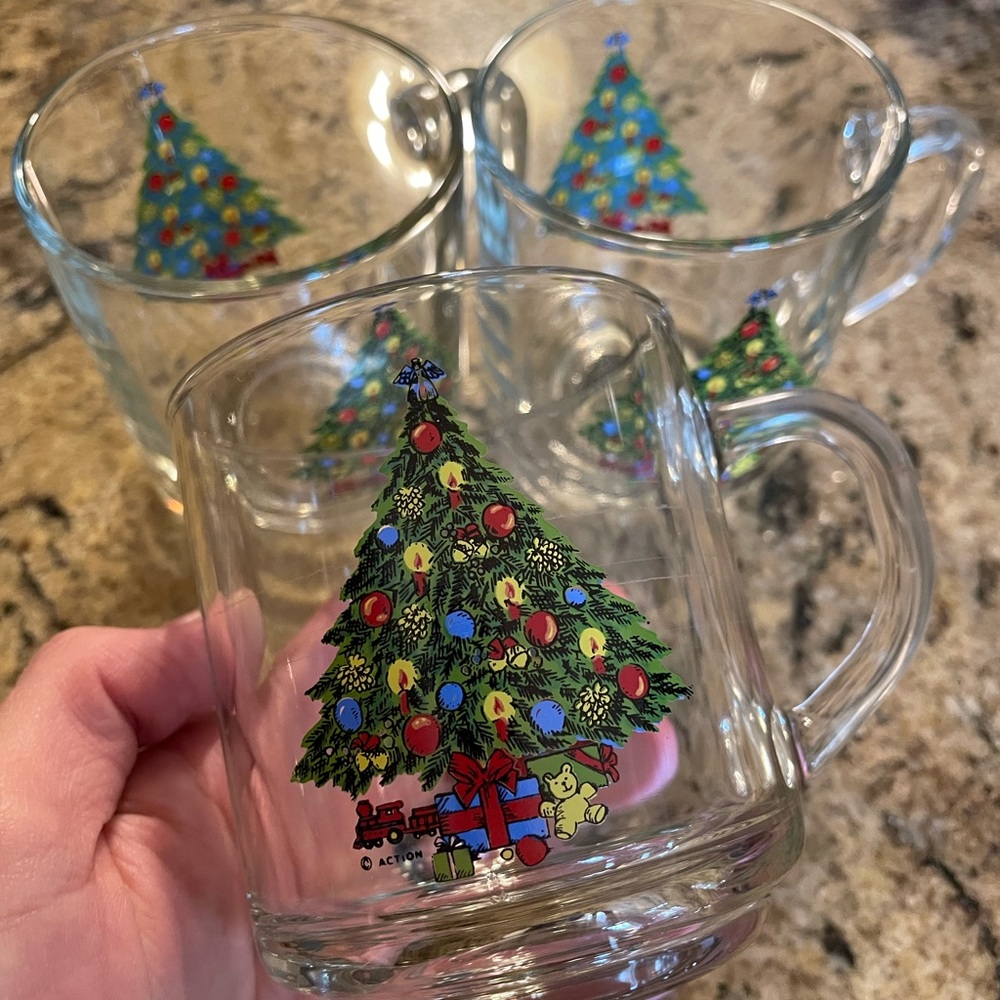 🎄 Set of 3 Luminarc Christmas Tree 10oz Glass Mugs – Holiday Magic
